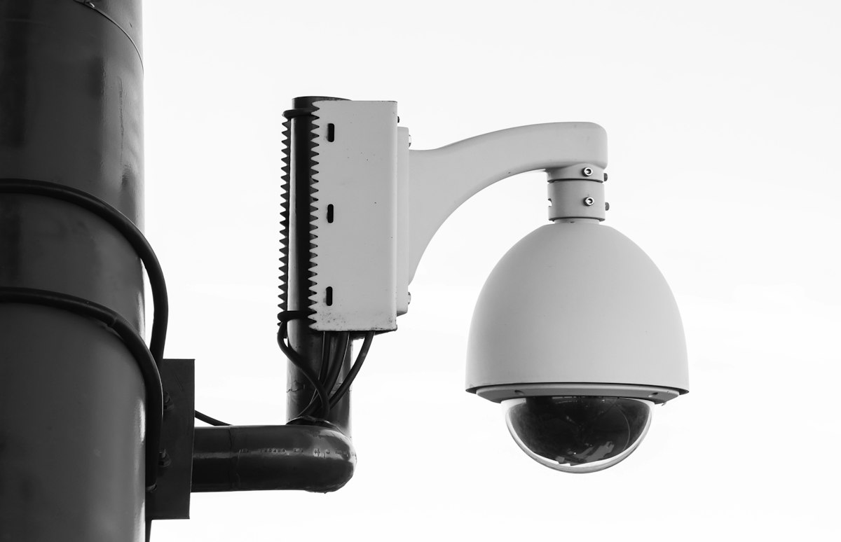 Outdoor PTZ dome security camera